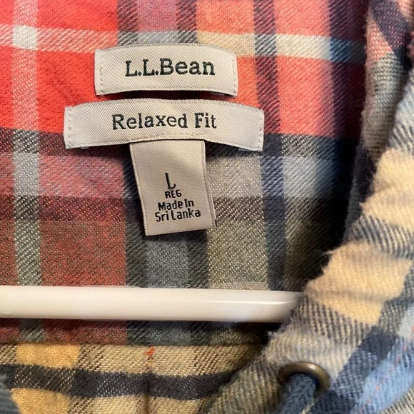 LL Bean Flannel jacket - Picture 3 of 3